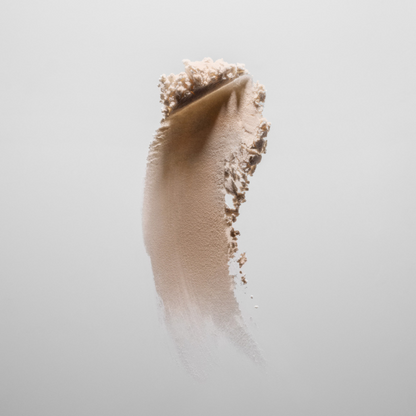 פודרה חצי שקופה לאזור העיניים בגימור טבעי - אינגלוט