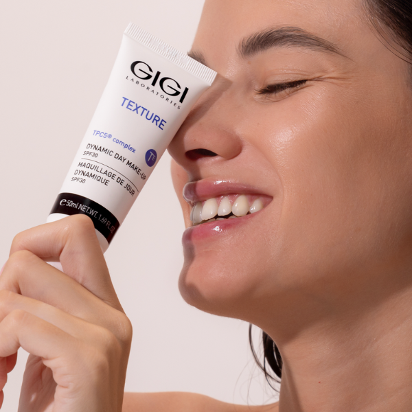 קרם לחות SPF30 בעל גוון המעניק מראה אחיד לעור הפנים 50 מ"ל - ג'יג'י