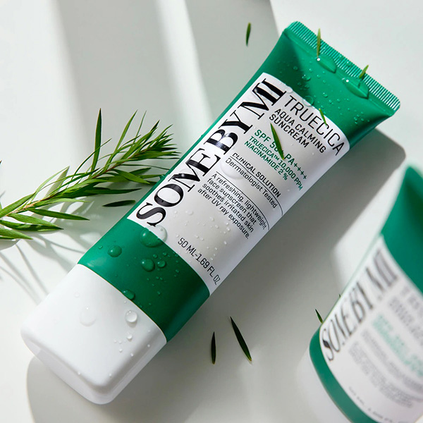 קרם הגנה SPF50+ קליל המרגיע את עור הפנים מבדת '30 ימים' 50 מ"ל - SOME BY MI