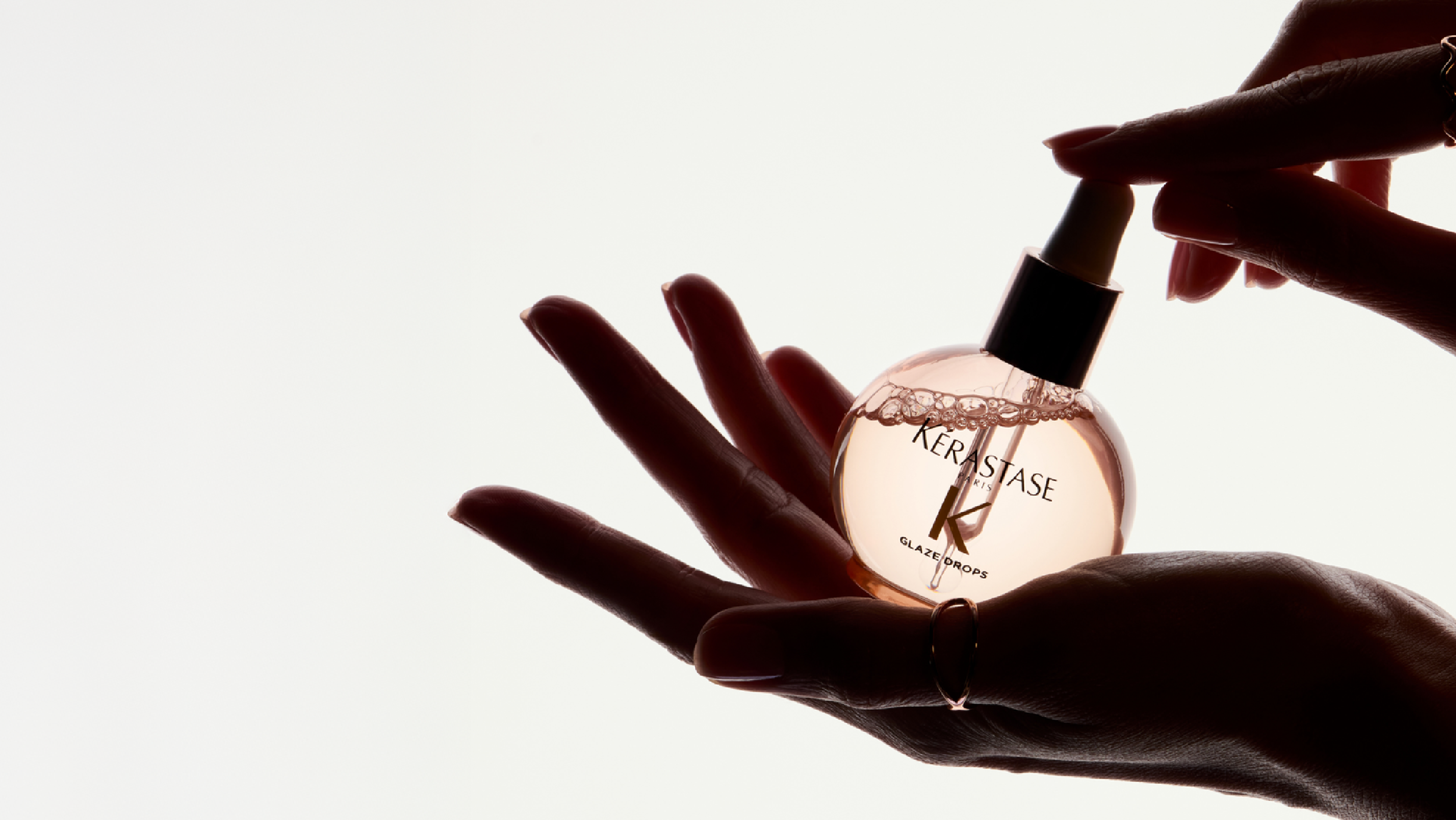 השקת סדרת Gloss Absolu של Kérastase בדיל קוסמטיקס: ברק לשיער בגישה מדויקת