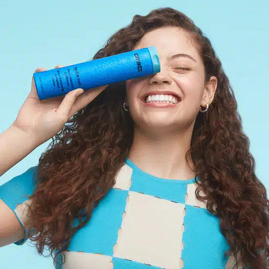 מרכך לחות מוגברת hydro rush מועשר בחומצה היאלורונית לשיער הצמא ללחות 275 מ"ל - אמיקה