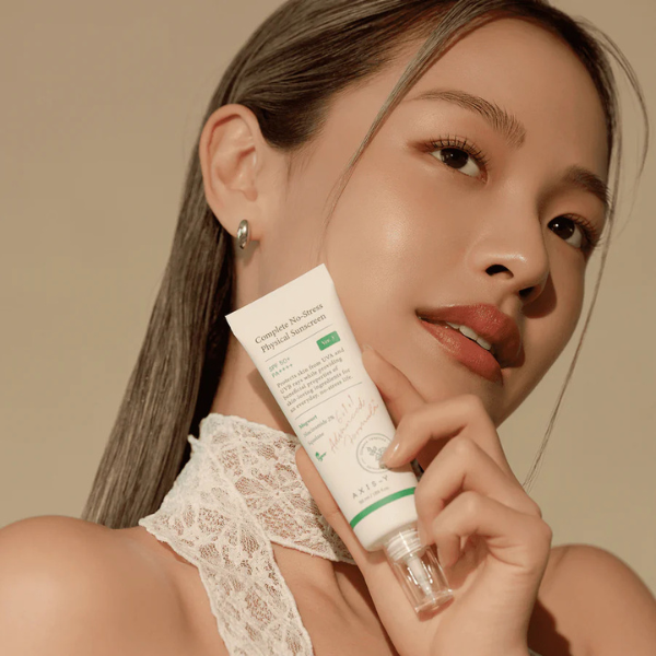 קרם הגנה בעל SPF50+ לא שומני ואינו משאיר סימנים לבנים 50 מ"ל - AXIS-Y
