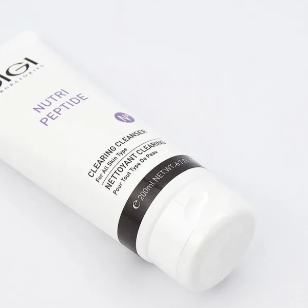 Gigi Nutri Peptide Clearing Cleanser