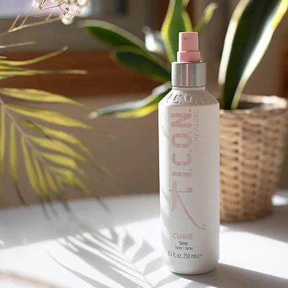 ספריי ללא שטיפה לשיקום והזנה מיידית לשיער יבש מסדרת 'קיור' 250 מ"ל - אייקון
