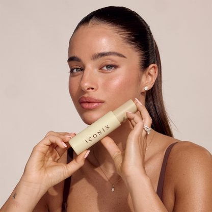 פילינג חומצות 12% 'PEEL & REVIVE' להחלקת טקסטורת עור הפנים 30 מ"ל - אייקוניקס