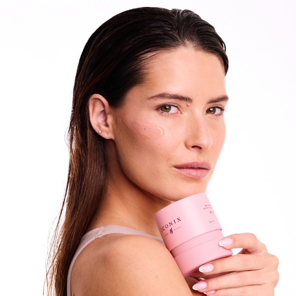 קרם לחות קליל 'BIO-HYDRATE' לאיזון ושיקום עור הפנים 50 מ"ל - אייקוניקס