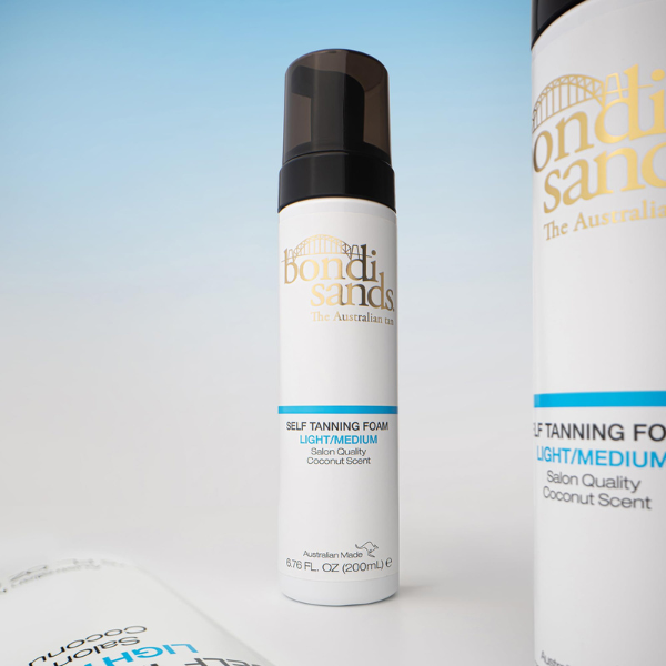 Bondi Sands self tanning foam light/medium