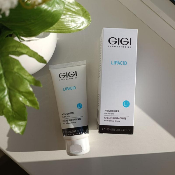 Gigi Lipacid Moisturizer for oily skin 