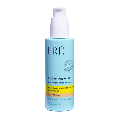 קרם לחות מינרלי SPF50 'Glow Me+' בתוספת גוון 50 מ"ל - FRÉ