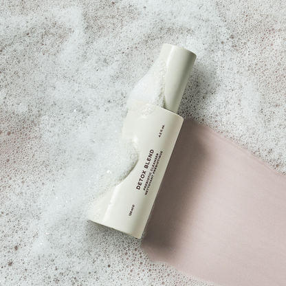 סבון פרה-ביוטי 'DETOX BLEND' לניקוי עמוק של עור הפנים 125 מ"ל - אייקוניקס