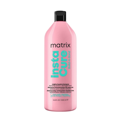 שמפו לבניית קשרי השיער לשיקום שיער פגום מאוד 'אינסטה קיור בילד אה בונד' 1000 מ"ל - מטריקס