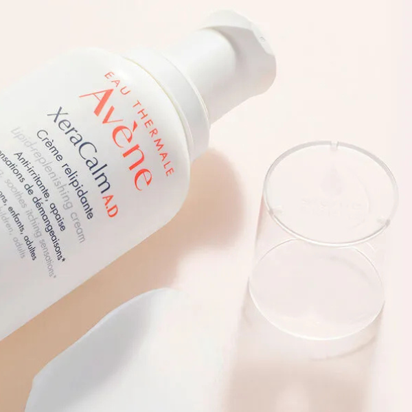 Avene XeraCalm A.D lipid replenishing balm
