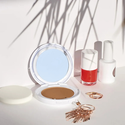 מייקאפ בעל הגנה גבוהה מהשמש עם מקדם הגנה SPF 50 בגוון דבש - Avene