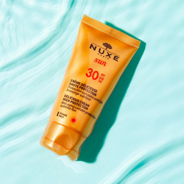 קרם הגנה מהשמש SPF30 לפנים מסדרת 'סאן' 50 מ"ל - Nuxe
