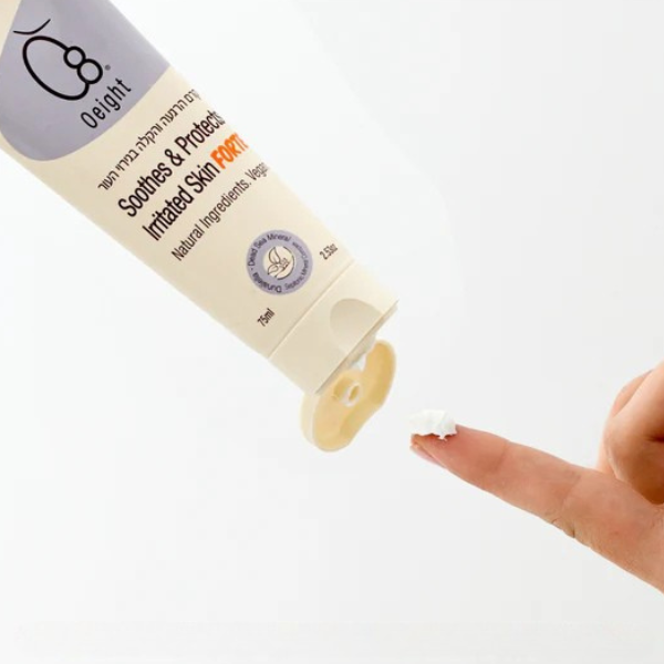 Oeight Soothes & Protects Irritated Skin Forte